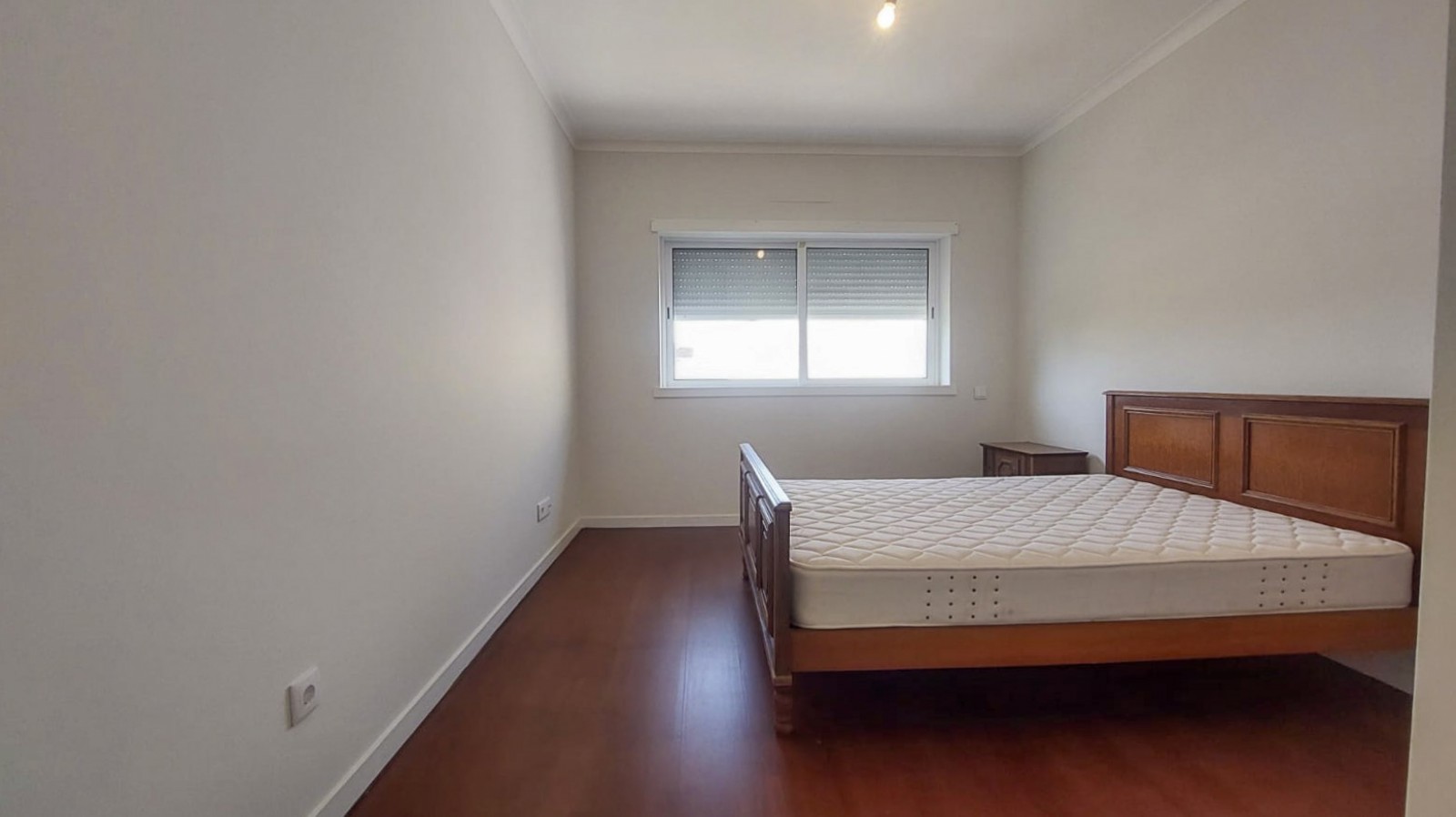 11-171abc66-a83e-40dd-8e90-39f97d2ffa05jpg