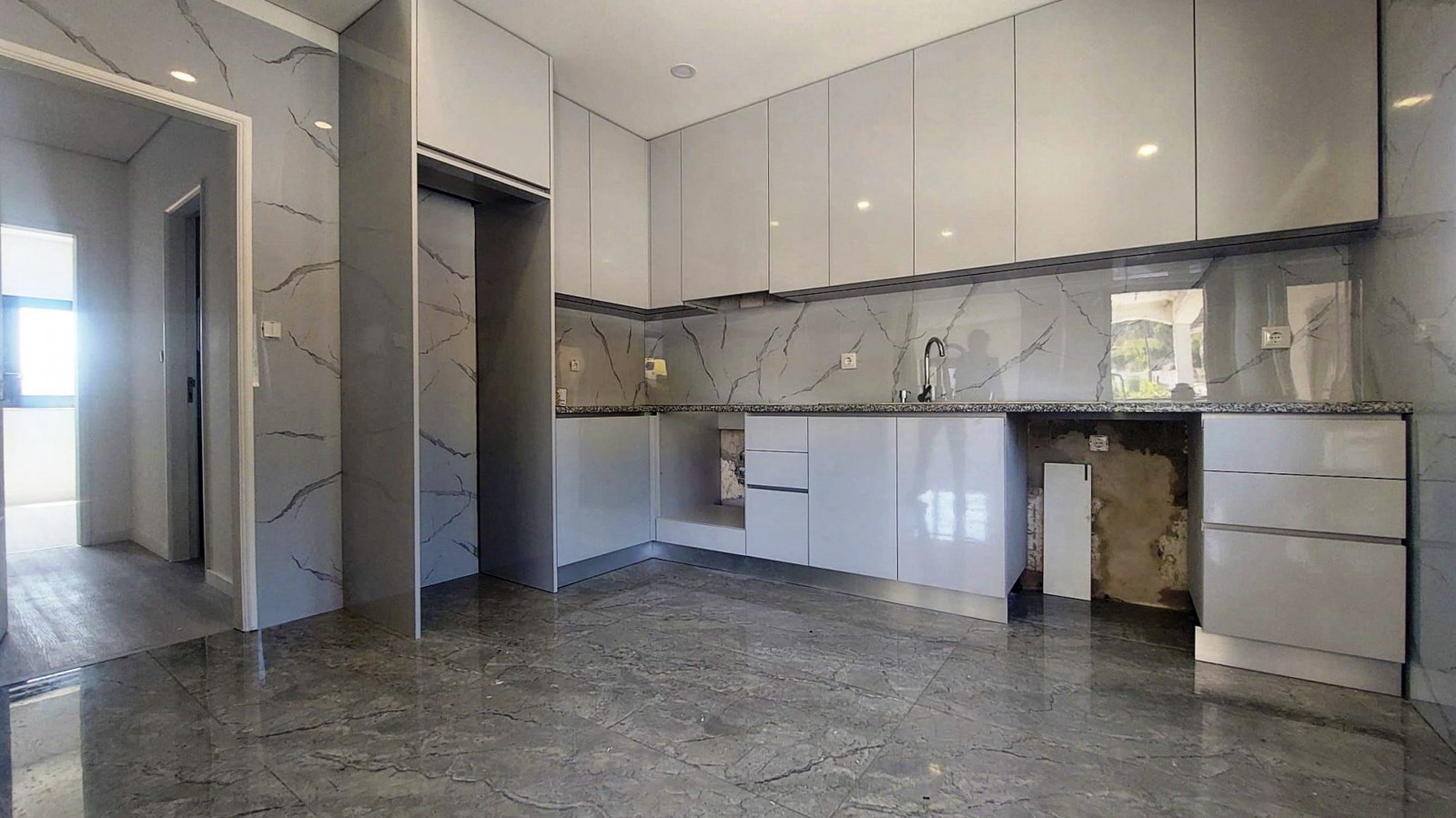 8-682f6ecb-01c9-4c69-859b-d18afe04112fjpg